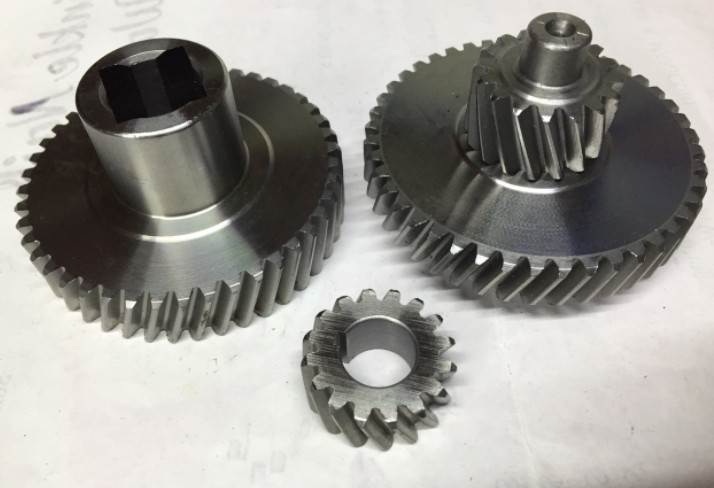 Комплект шестерен для мясорубки