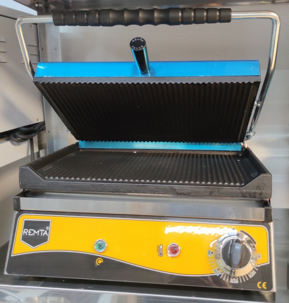 Гриль контактный R76